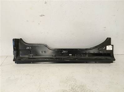 Bas de caisse droit VIVARO II L2H1 CABINE 2014-09->